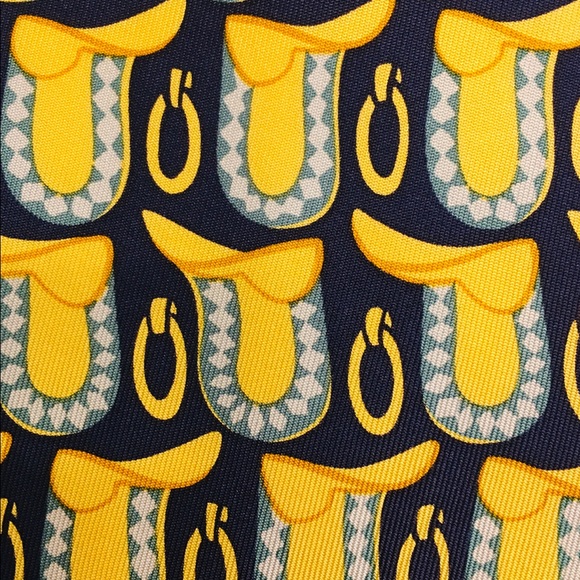 Gucci toe signed authentic new - Picture 4 of 5